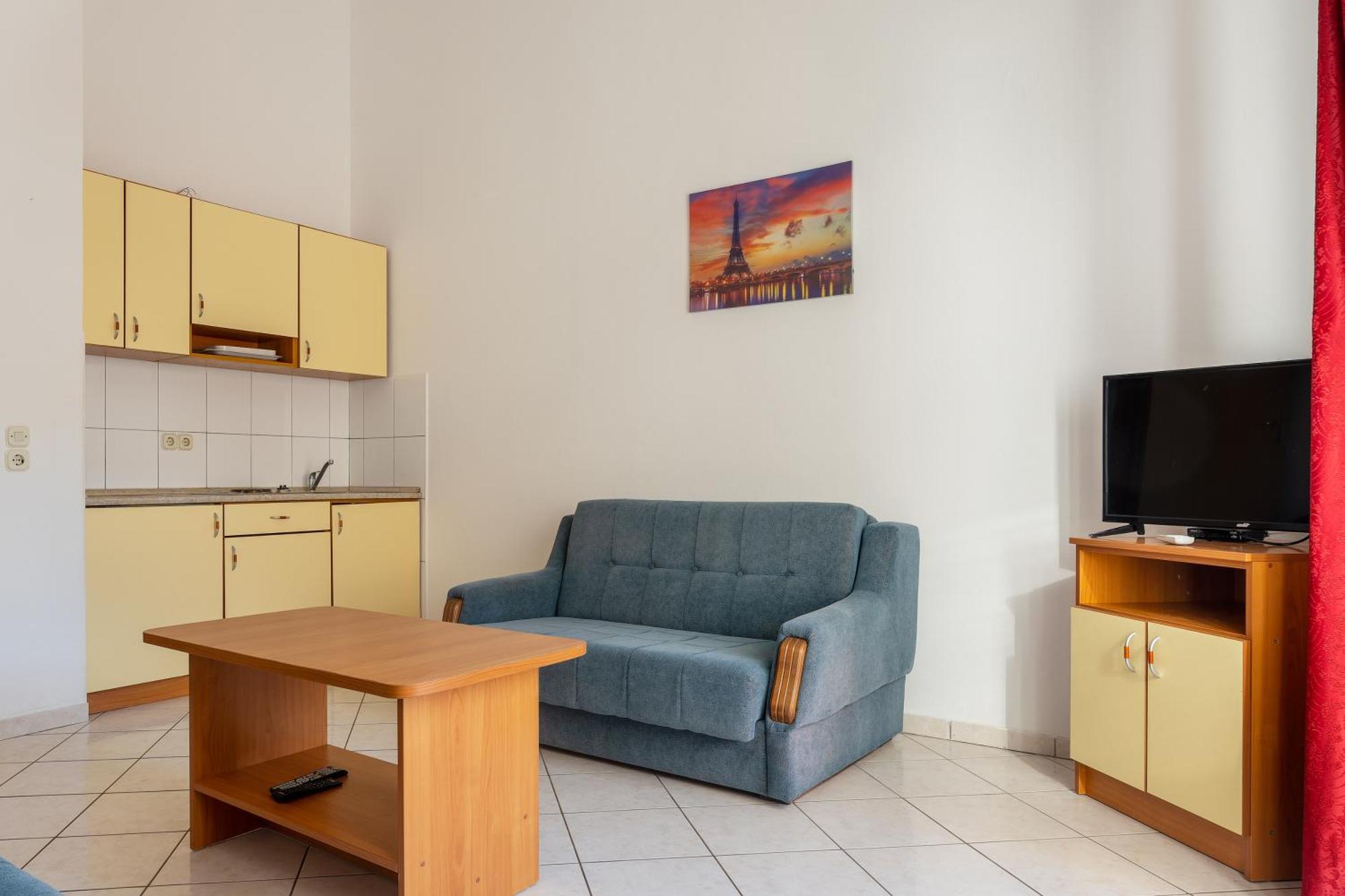Apartments And Rooms Breeze เนอุม ภายนอก รูปภาพ
