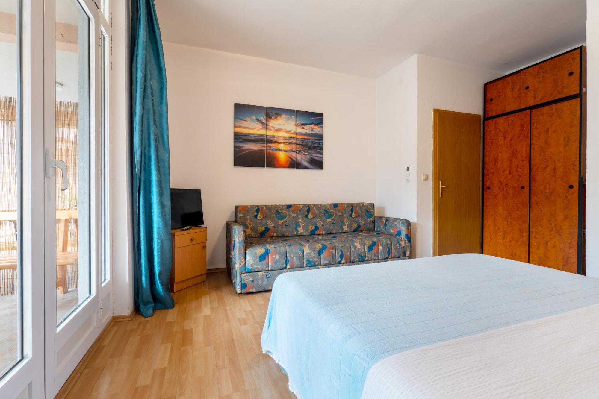 Apartments And Rooms Breeze เนอุม ห้อง รูปภาพ