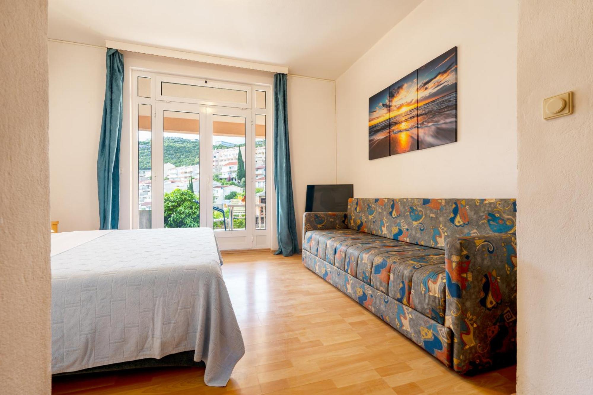 Apartments And Rooms Breeze เนอุม ห้อง รูปภาพ